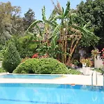 Aparthotel Paradise Garden Evleri 3*