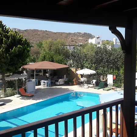 Apart Otel Paradise Garden Evleri Gümüşlük